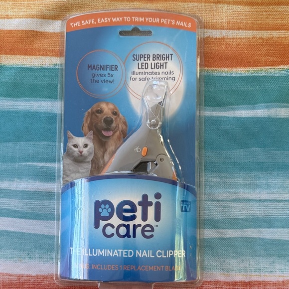 🆕‼️- NWT - PetiCare Illuminated Nail Clipper - Picture 1 of 2